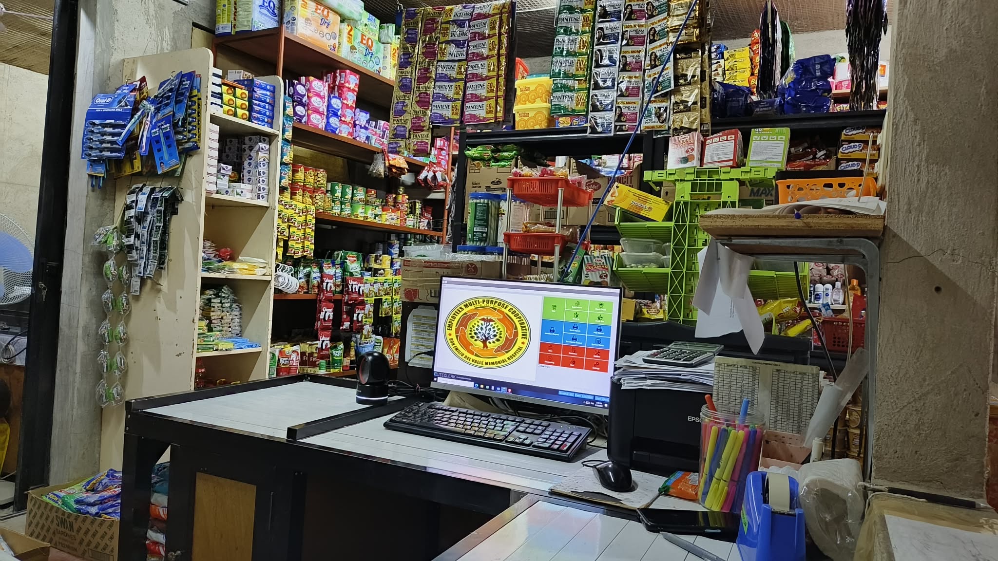 Inside the DEVMH EMPC cooperative store